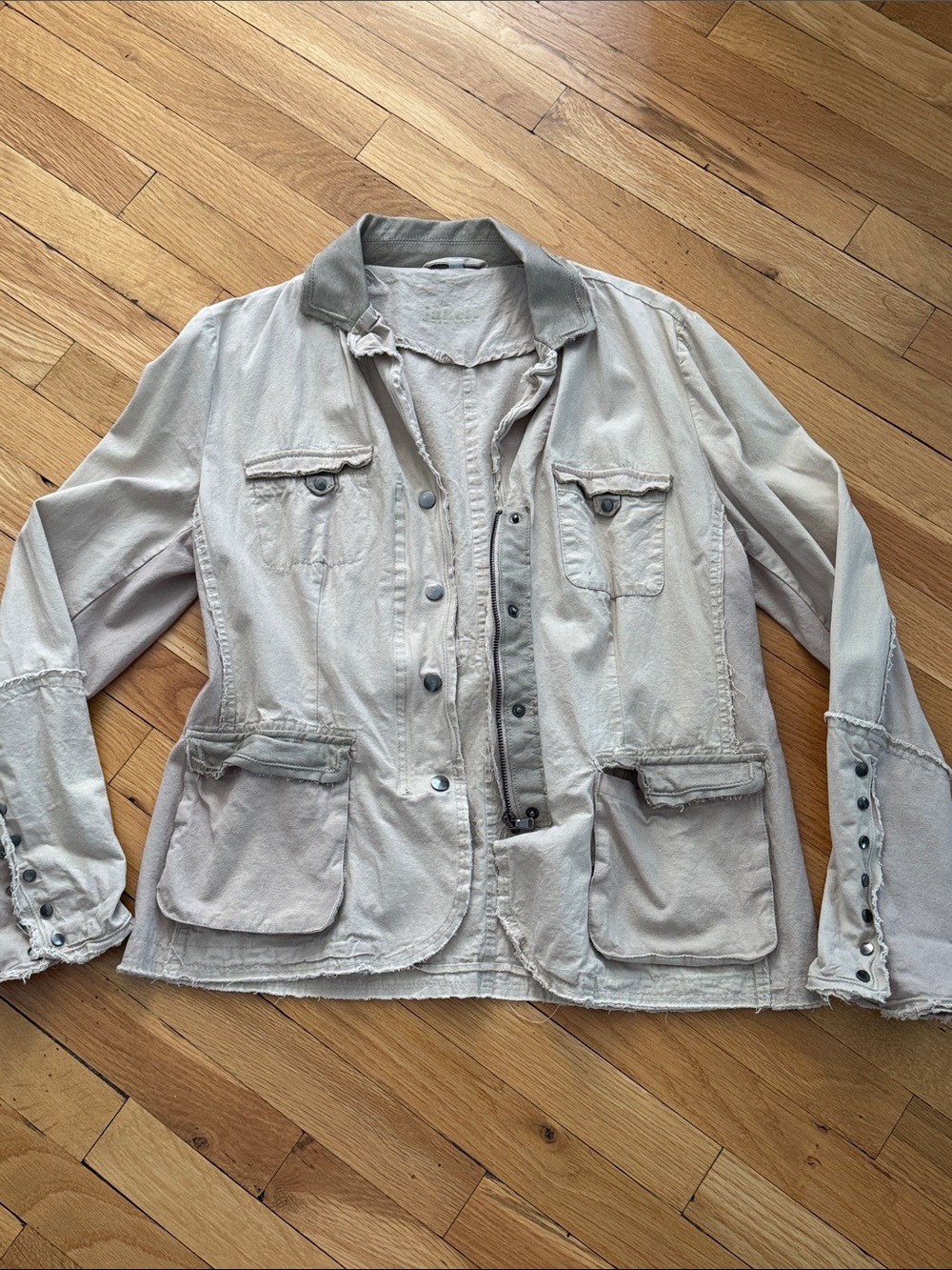 Jakett NYC Light Beige Women's Utility Jacket - Neutral Casual Layer